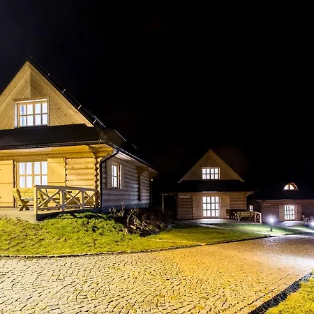 Osada Cztery Pory Roku Domek alpejski Czorsztyn